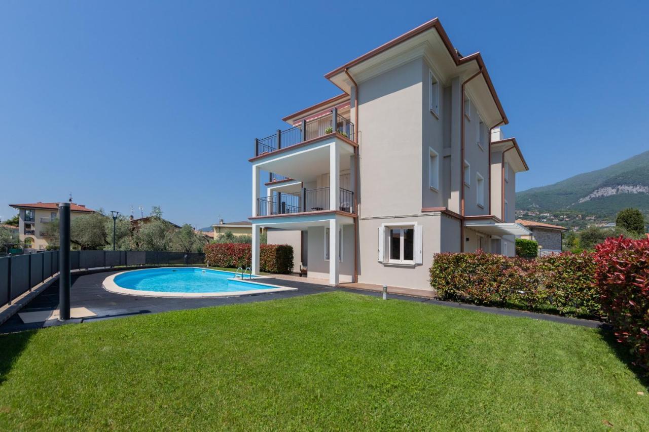 Appartamento In Villa Beatrice Pt7 By Wonderful Italy トスコラーノ・マデルノ エクステリア 写真